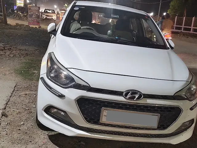Used 2017 Hyundai i20 Active in Sonbhadra