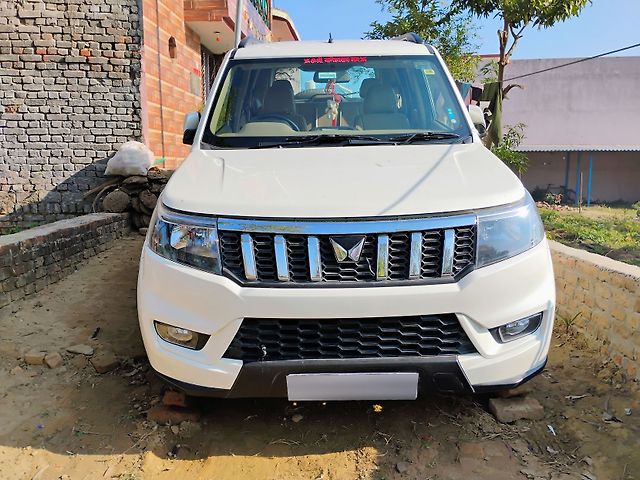 Used 2023 Mahindra Bolero in Delhi