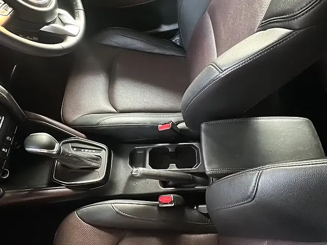 Used Maruti Suzuki Grand Vitara Alpha Smart Hybrid AT Dual Tone [2023-2025] in Thrissur