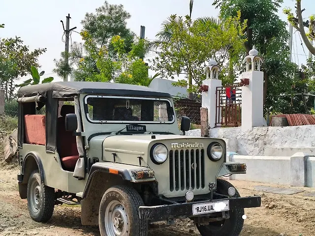 Used 2002 Mahindra Jeep in Pali