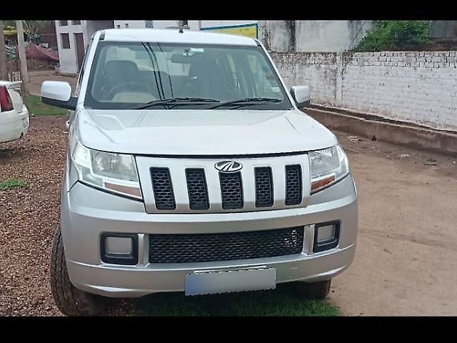 Used Mahindra TUV300 [2015-2019] T4 in Raipur