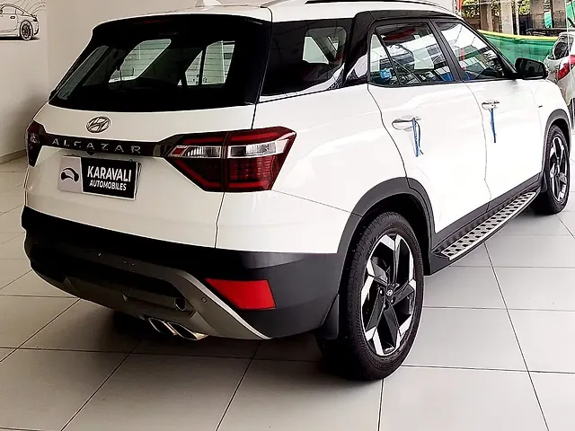 Used Hyundai Alcazar [2021-2023] Platinum (O) 6 STR 1.5 Diesel AT in Bangalore