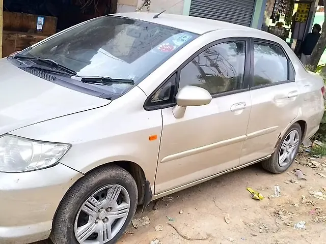 Second Hand 2005 Honda City ZX GXi for sale at Rs. 1,30,000