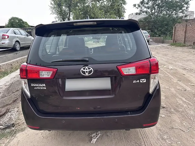 Used Toyota Innova Crysta [2016-2020] 2.4 V Diesel in Hisar