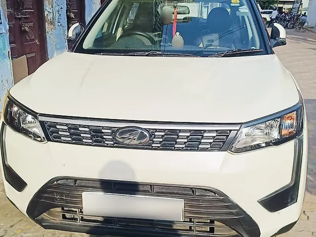 Used 2019 Mahindra XUV300 in Lucknow