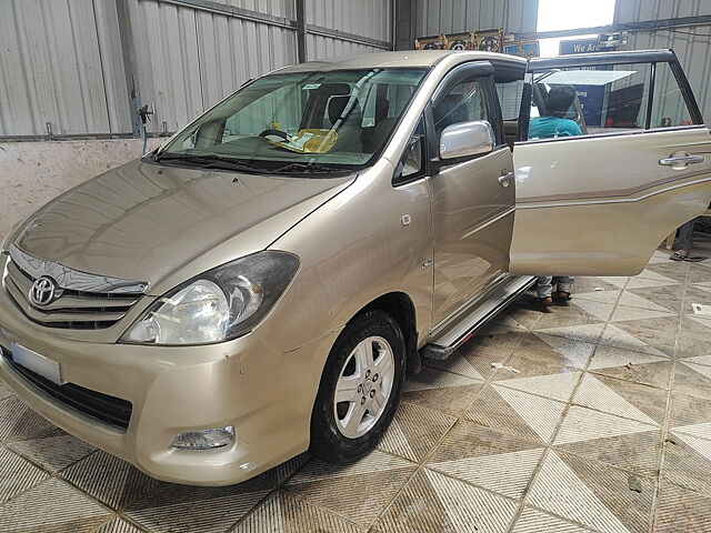 Used Toyota Innova [2005-2009] 2.5 V 8 STR in Bangalore