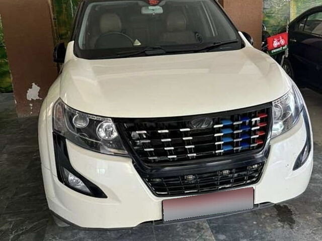 Used 2019 Mahindra XUV500 in Agra