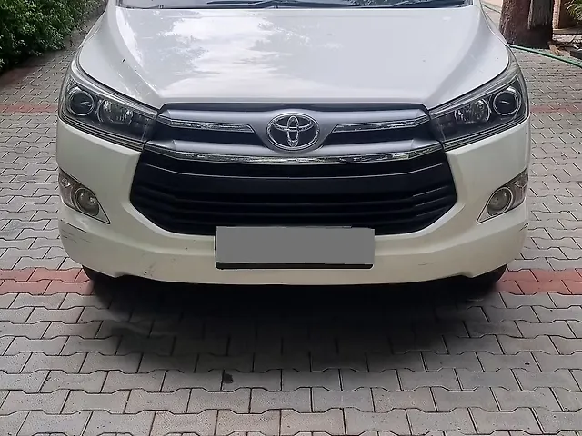 Used 2018 Toyota Innova Crysta in Fatehpur