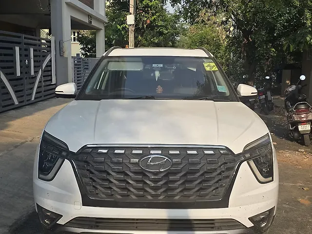 Used Hyundai Alcazar Signature Matte 1.5 Diesel AT 7STR Dual Tone in Bangalore