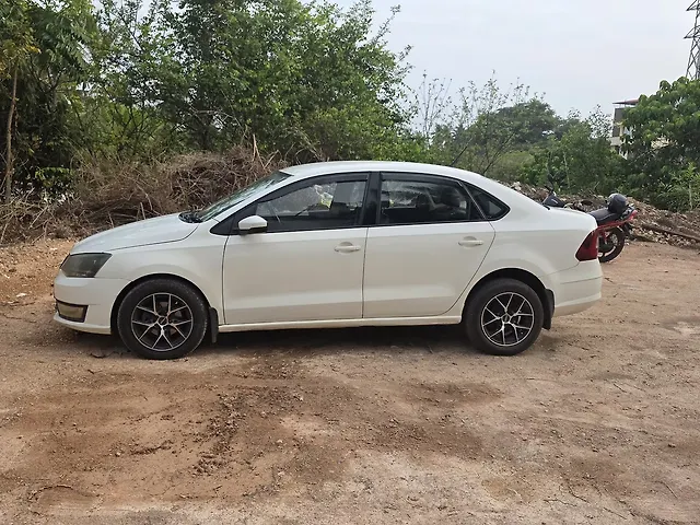 Used Skoda Rapid Ambition 1.5 TDI in Mangalore Used Skoda Rapid Ambition 1.5 TDI in Mangalore