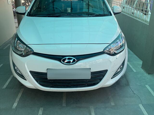 Used 2013 Hyundai i20 in Indore