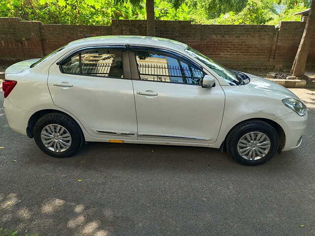 Used Maruti Suzuki Dzire VXi in Delhi