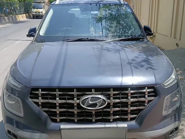 Used 2020 Hyundai Venue in Lucknow