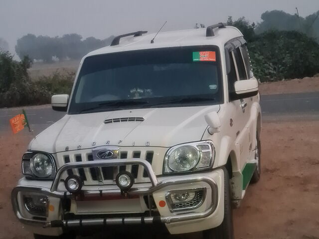 Used 2014 Mahindra Scorpio in Farrukhabad