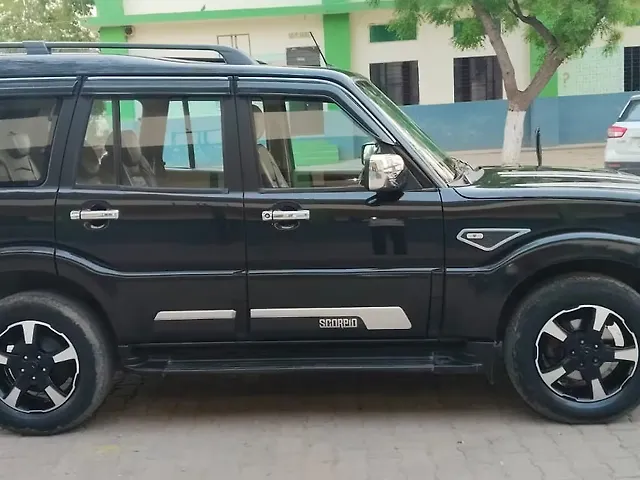 Used Mahindra Scorpio S11 Diesel Turbo Manual 7 STR CC in Narnaul