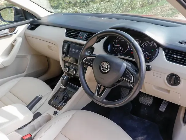 Used Skoda Octavia [2017-2021] 1.8 TSI Style Plus AT [2017] in Gurgaon