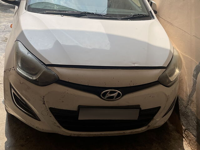 Used Hyundai i20 [2010-2012] Magna 1.4 CRDI in Tarn Taran