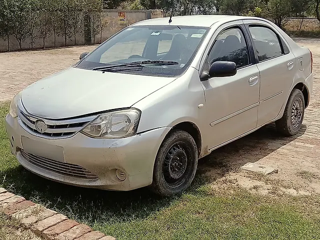 Used 2012 Toyota Etios in Bathinda