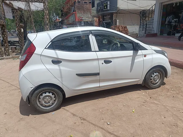 Used 2018 Hyundai Eon in Chhatarpur