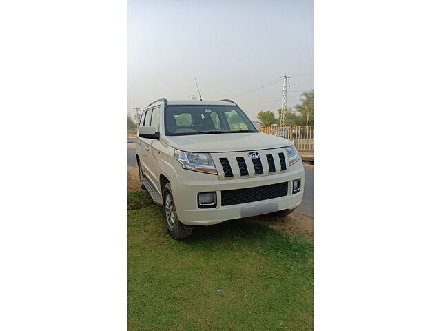 Used 2017 Mahindra TUV300 in Sikar