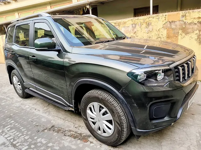 Used Mahindra Scorpio N Z6 Diesel MT 2WD 7 STR [2022] in Kolkata