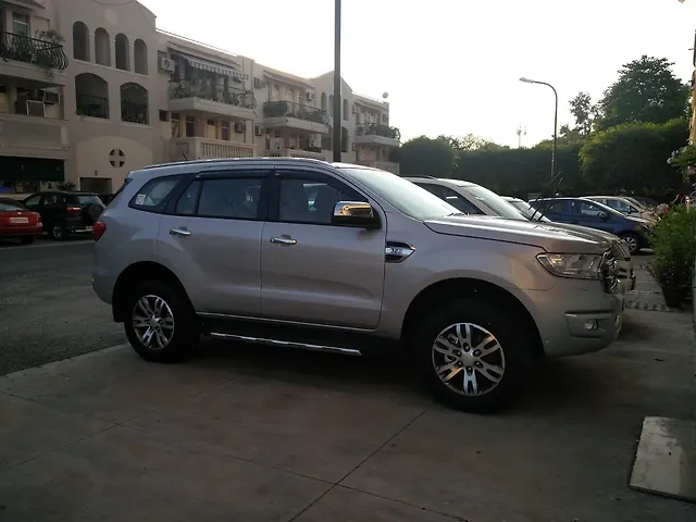Used 2016 Ford Endeavour in Gurgaon