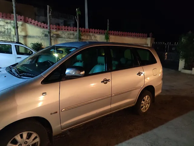 Used 2011 Toyota Innova in Jaipur Used 2011 Toyota Innova in Jaipur