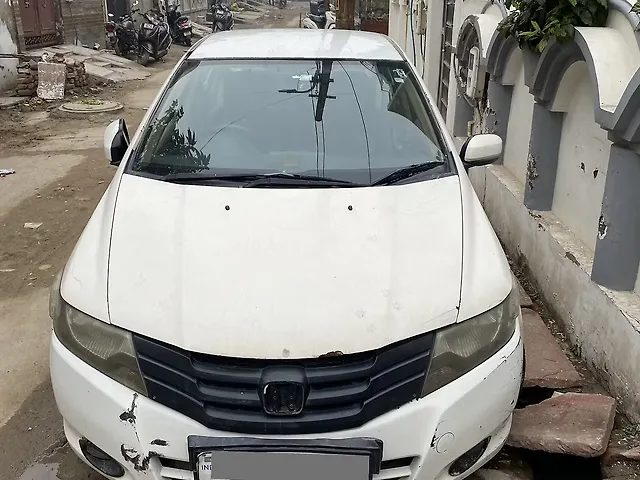 Used 2011 Honda City in Agra
