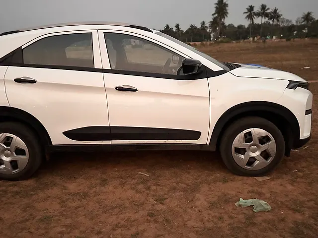 Used Tata Nexon Smart Plus S 1.2 iCNG [2024-2025] in Kancheepuram
