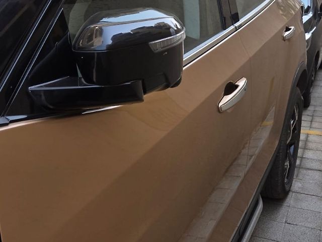 Used Tata Safari Accomplished Plus Dual Tone AT 7 STR in Mumbai