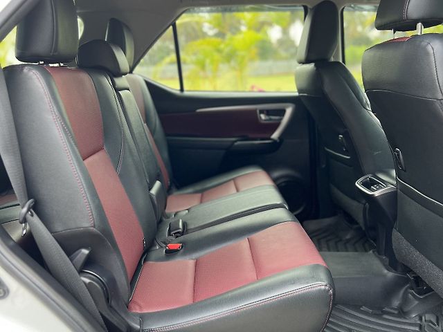 Used Toyota Fortuner Legender 2.8 4X2 AT in Bangalore