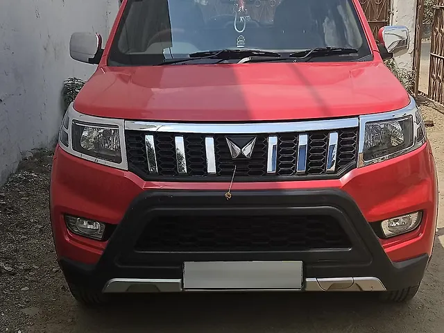 Used 2022 Mahindra Bolero in Damoh