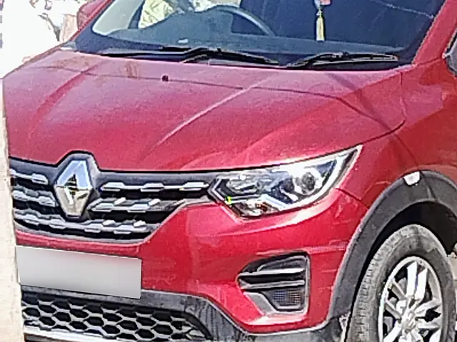 Used 2020 Renault Triber in Kota