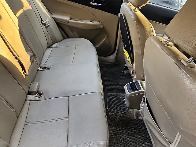 Used Maruti Suzuki Dzire [2017-2020] VDi in Ujjain