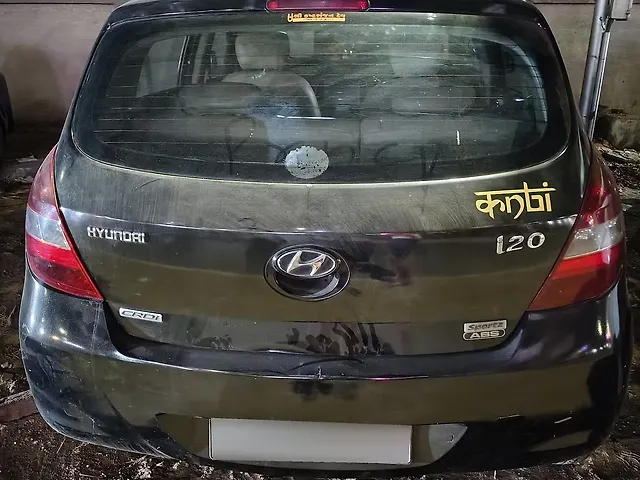Used 2011 Hyundai i20 in Ahmedabad