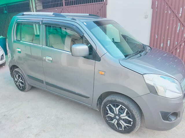 Used Maruti Suzuki Wagon R 1.0 [2014-2019] VXI in Shahjahanpur