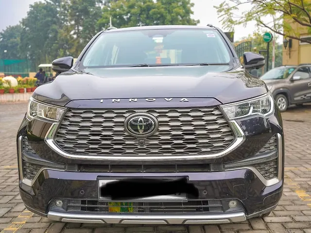 Used 2024 Toyota Innova Hycross in Noida