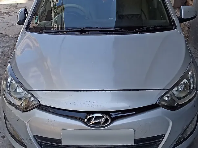 Used 2012 Hyundai i20 in Ghaziabad