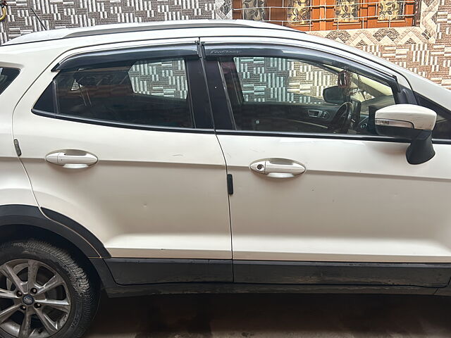 Used Ford EcoSport Titanium 1.5L TDCi [2020-2021] in Delhi