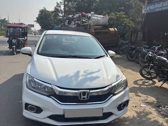 Used Honda City 4th Generation Anniversary Edition Diesel in Khalilabad