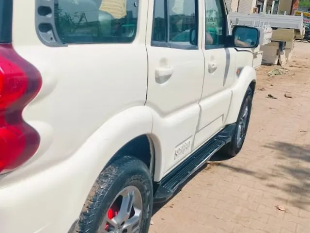 Used 2017 Mahindra Scorpio in Bhiwani