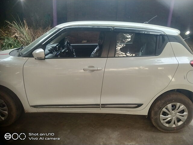 Used Maruti Suzuki Swift [2021-2024] VXi in Amroha