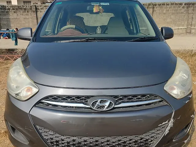 Used 2012 Hyundai i10 in Warangal