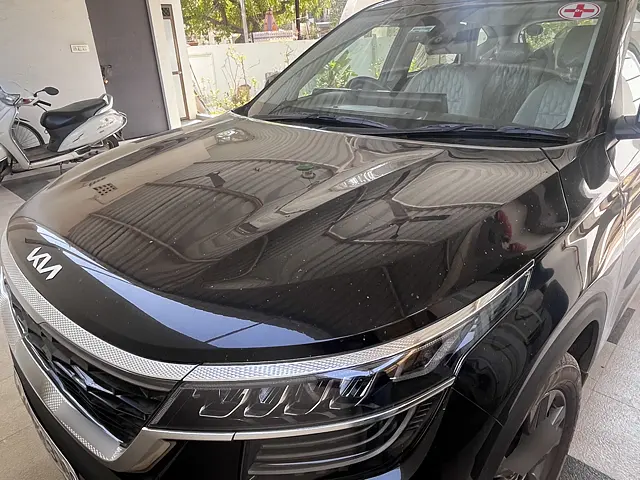 Used 2022 Kia Seltos in Bhuj