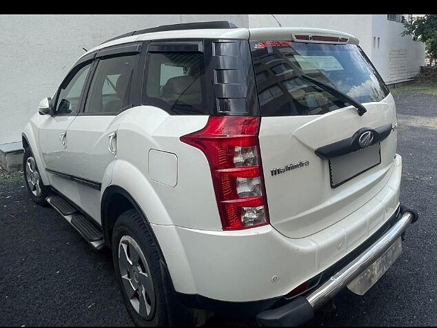 Used Mahindra XUV500 [2015-2018] W6 in Rajkot