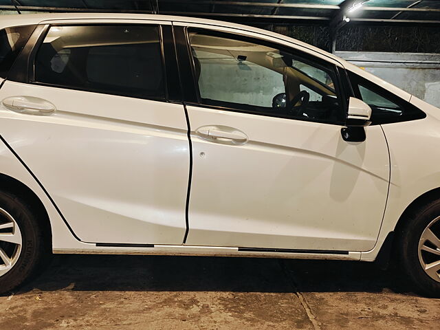 Used Honda Jazz [2015-2018] V AT Petrol in Surat