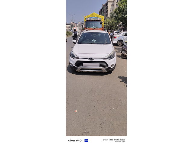 Used 2016 Hyundai i20 Active in Mumbai