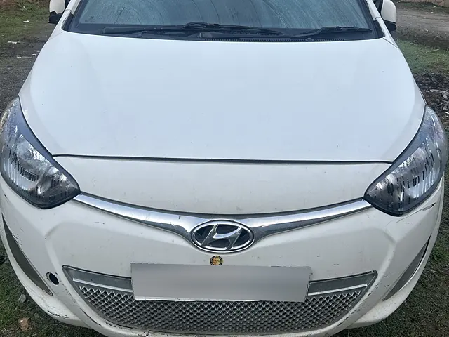 Used 2013 Hyundai i20 in Srinagar