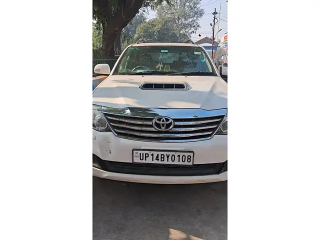 Used 2012 Toyota Fortuner in Agra