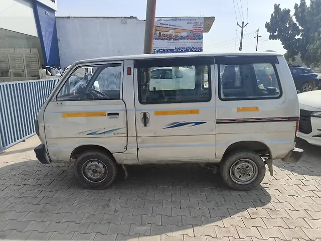 Used 2015 Maruti Suzuki Omni in Mainpuri